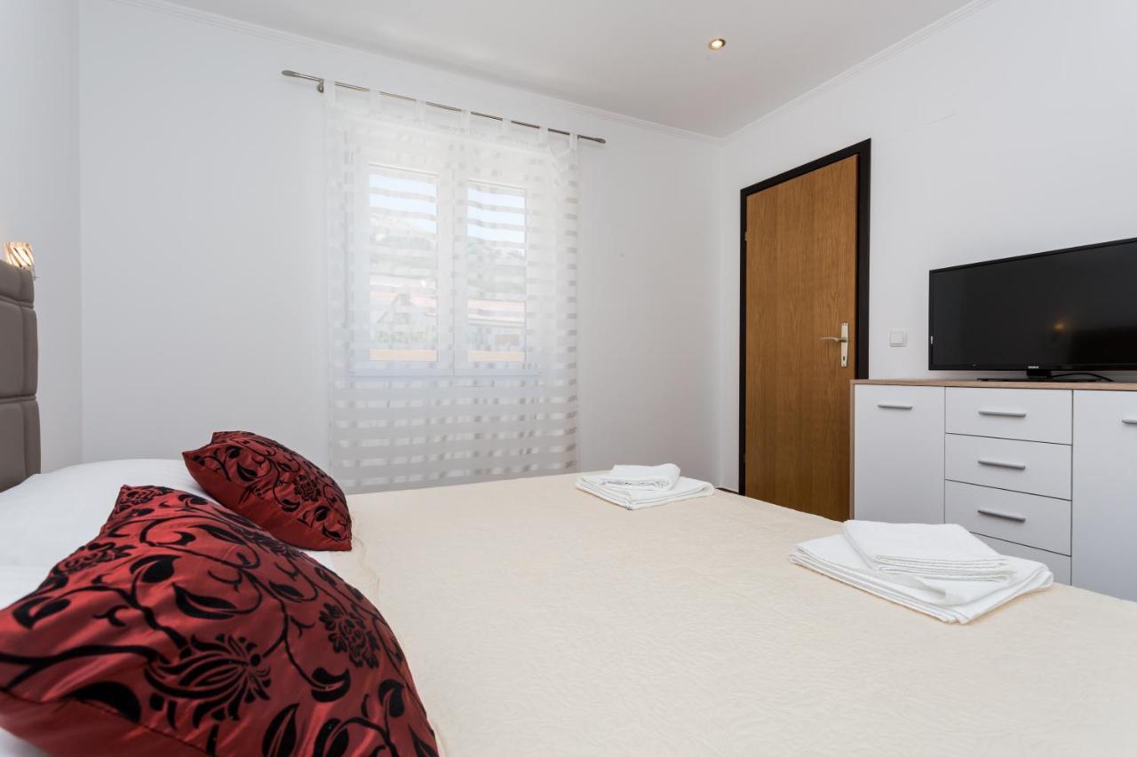 Apartments Anna I 巴斯卡 外观 照片